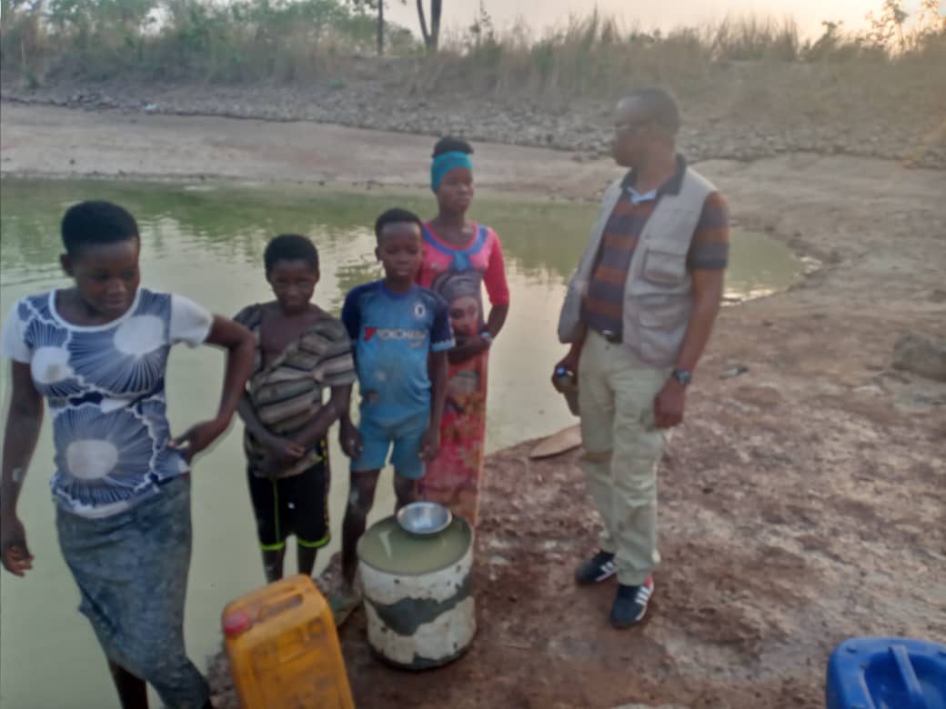 Savannah Regional Minister Promise the people of Deba good drinking water.