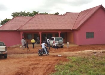 Bole: DCE Commissions CHPS Compound for Tesilma and its environs.