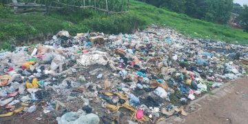 Sawla town engulf with filth