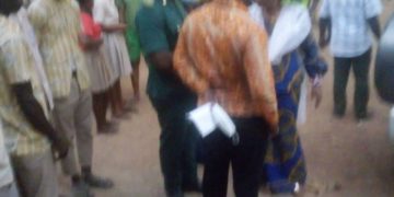 Students of Bole Senior High School go on rampage over poor meals served.