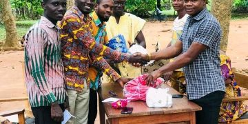 MP Donates Sporting Kits To Schools.