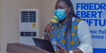 Bole- Youth participate in job policy fair.