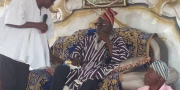 Bole Bolewura meets youth groups over mysterious killings in town.