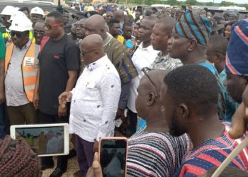 President Akufo-Addo inspects Bunjai-Yapei- Fufulso road in the Savannah Region.