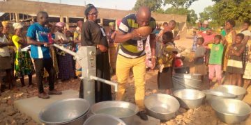 Apostle Sansah Moses donates a borehole to Tali Community.