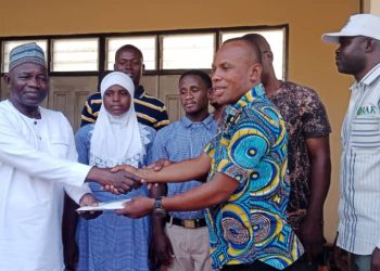 NGO donates to Bole Technical Institute.