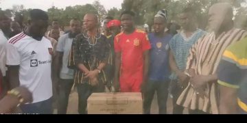 Sawla- Tuna-Kalba MP donates street lights to improve security.