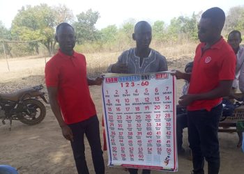 Assemblyman donates teaching, learning materials to Tinyekuraa D/A primary school.