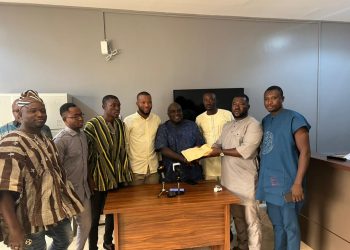 Bole- Bamboi Youth for JM Movement 2024 supports Mahama’s presidential ambition with cash donation.