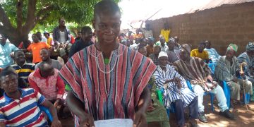 Mankpan Youth Association bares teeth at their Chief for not residing with them.