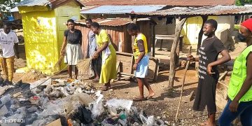 HiChale Club embarks on a clean-up exercise.