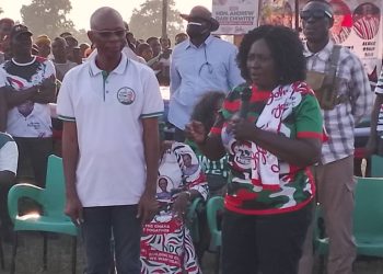 Prof Jane Opoku Agyemang campaigns at Sawla -Tuna-Kalba constituency.