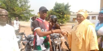 Yusif Sulemana donates 6 motorbikes to Bole Health Directorate.