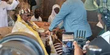 Yagbon wura pledges support for President Mahama’s government.