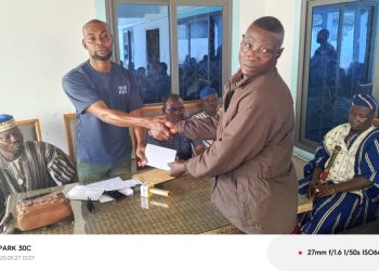 The Heart Of Gonja Donates To Falling Heroes And The Injured Ones During The Gbiniyiri Conflict.