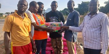 BOLE DCE With NADMO Continue To Donate Relief Items To Affected Communities involved in Gbinyiri Conflict.