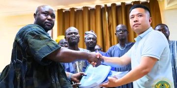 Savannah Regional Minister Signs Contracts for 24 Hours Economy Markets Across the Region.