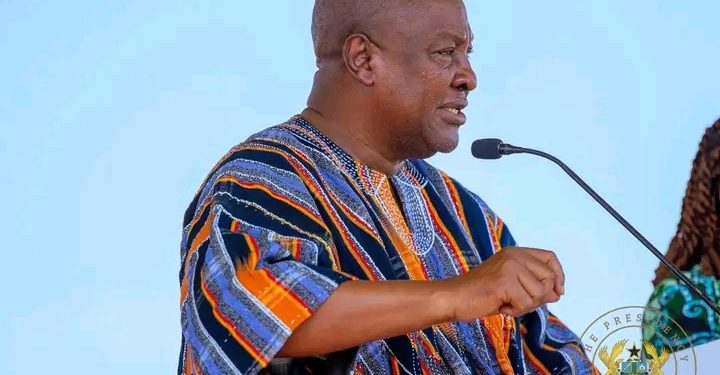 President Mahama urges youth of Savannah region to be ambassadors of peace.