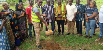 Hichale cuts sod to commence upgrade of Kunfusi CHPS Compound into a health center.