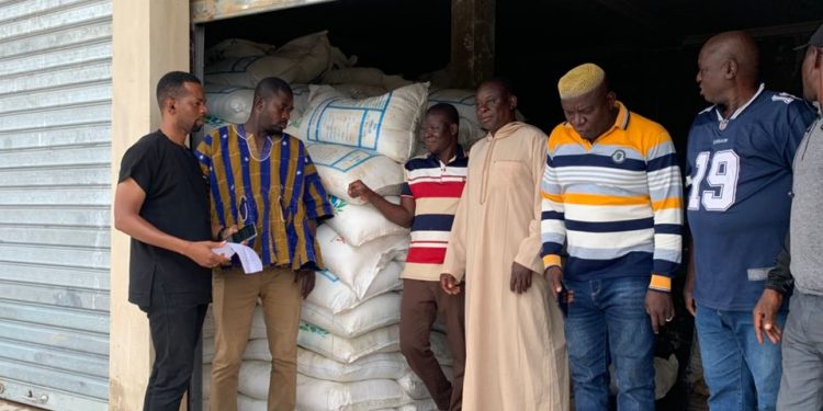 Hon.Andrew Dari Chiwitey secures 3,000 bags of fertiliser for Sawla -Tuna- Kalba farmers.